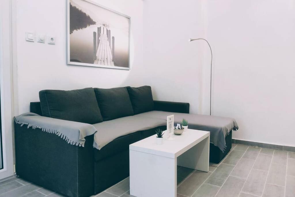 Deluxe Apartment By Prima Lodging Thessaloníki Ngoại thất bức ảnh