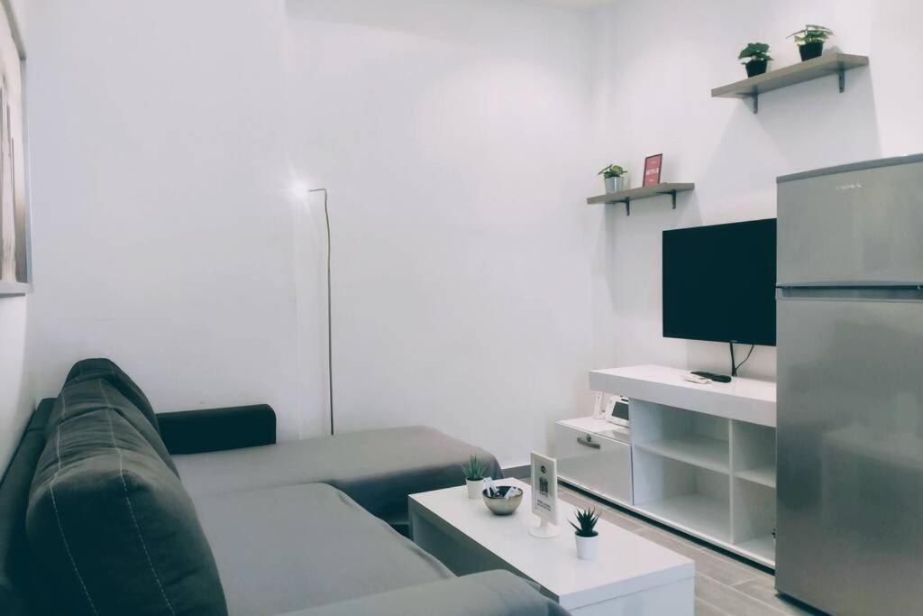 Deluxe Apartment By Prima Lodging Thessaloníki Ngoại thất bức ảnh